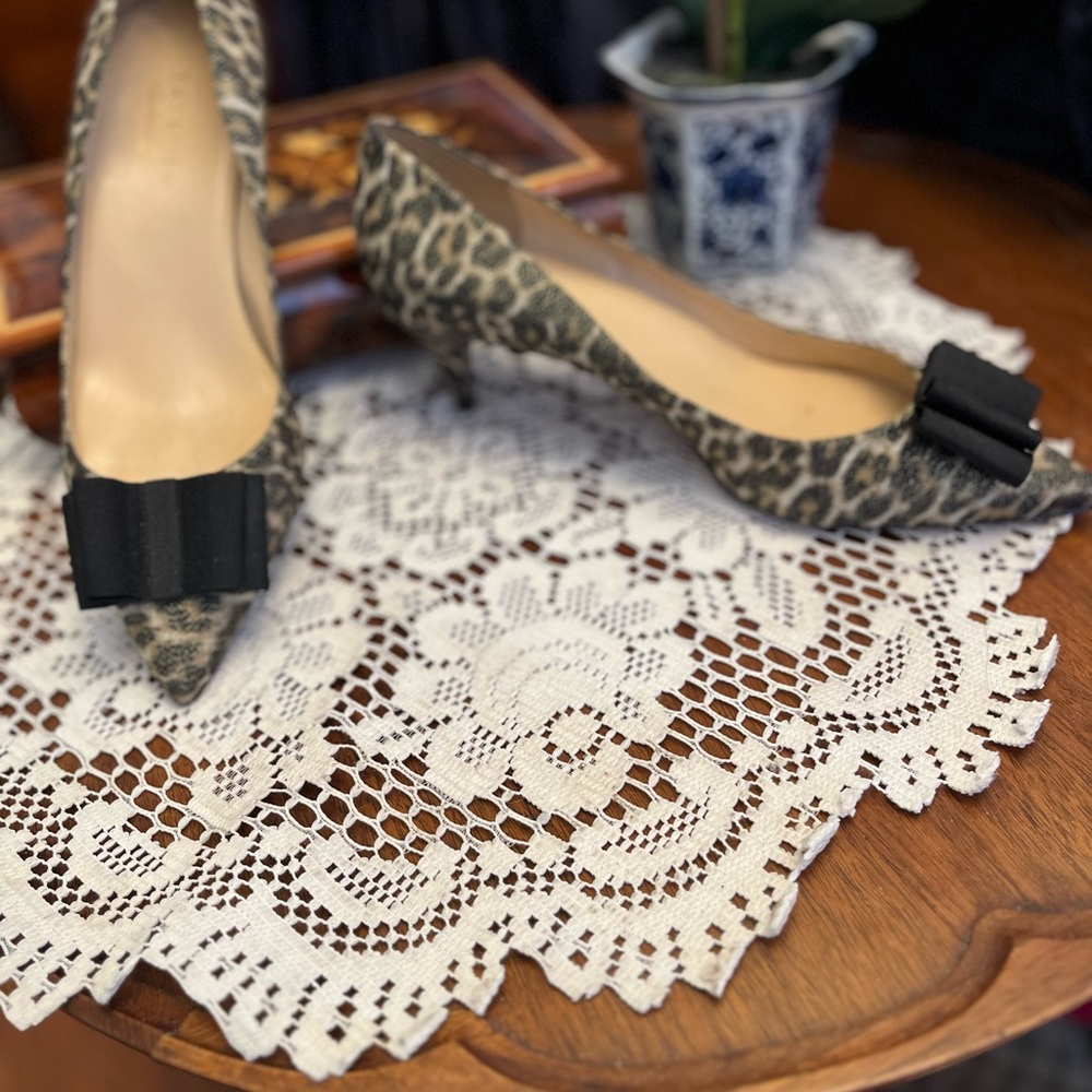 Talbots Black Animal Print Kitten Heel Pumps